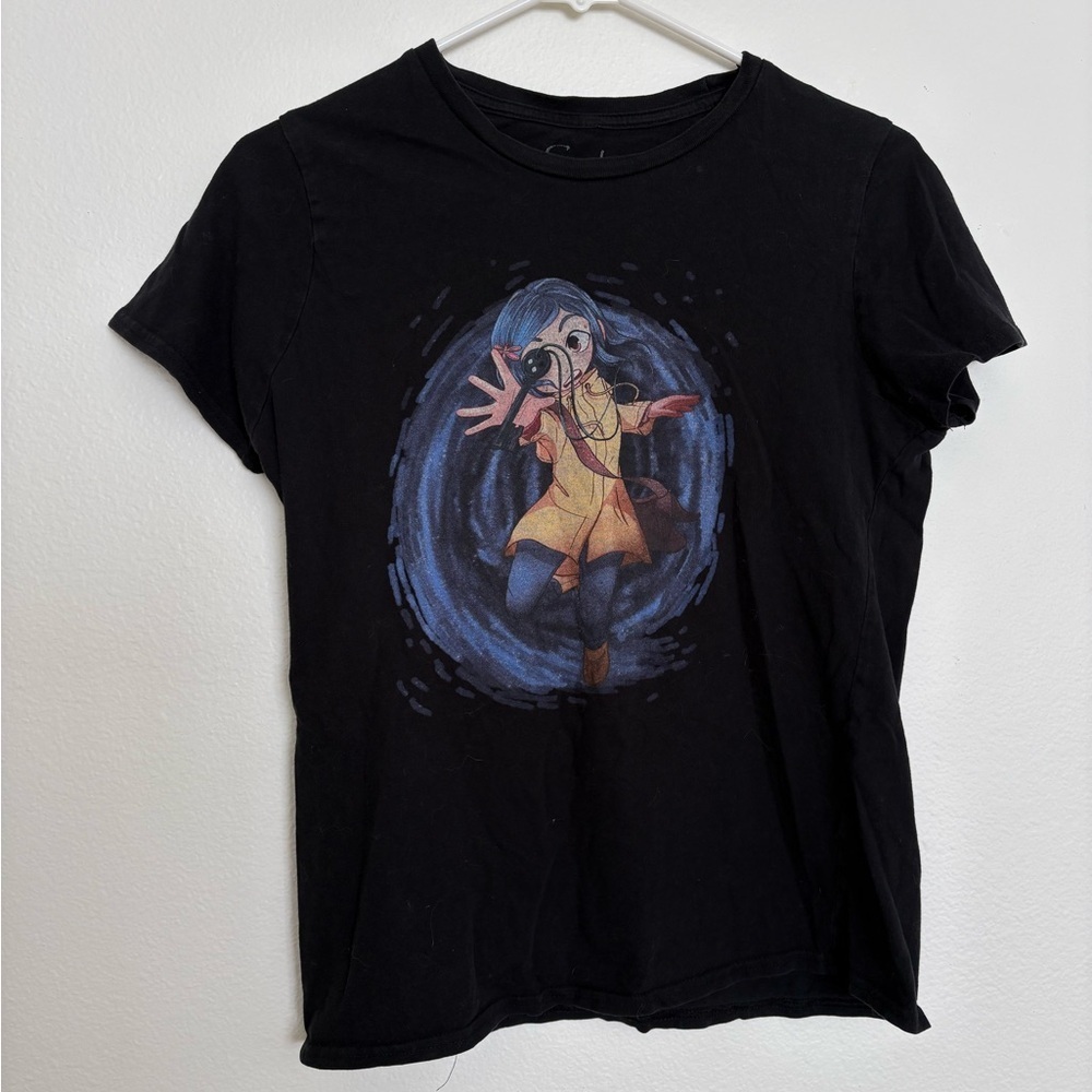 Coraline Black Graphic T-Shirt Size Medium